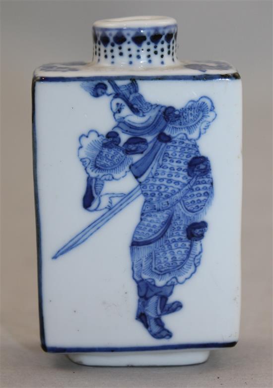 A Chinese blue and white inscribed rectangular snuff bottle, Qianlong mark, 1830-1900, 6.9cm